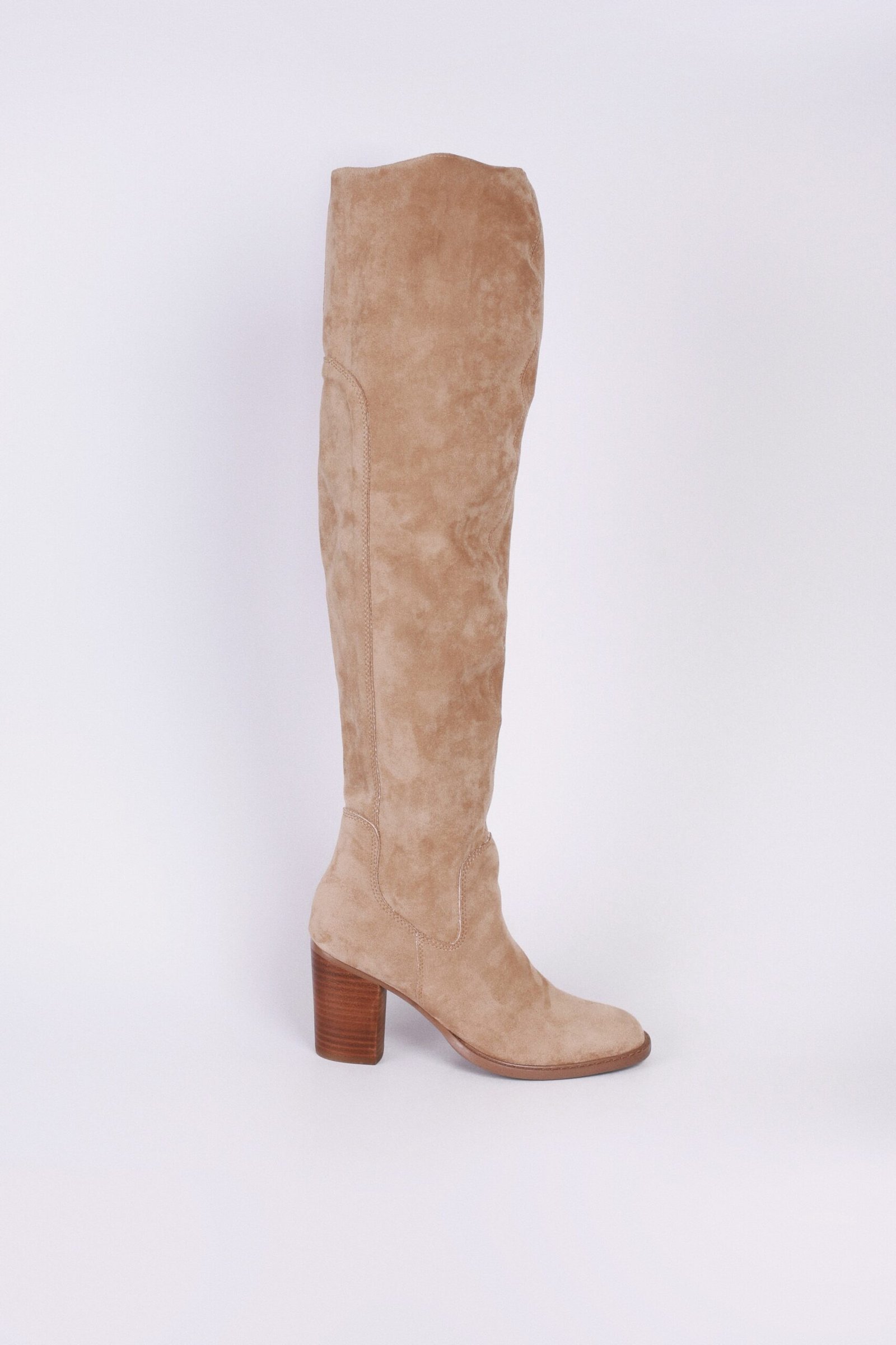 Bota vaquera larga gamuza café claro - Image 5