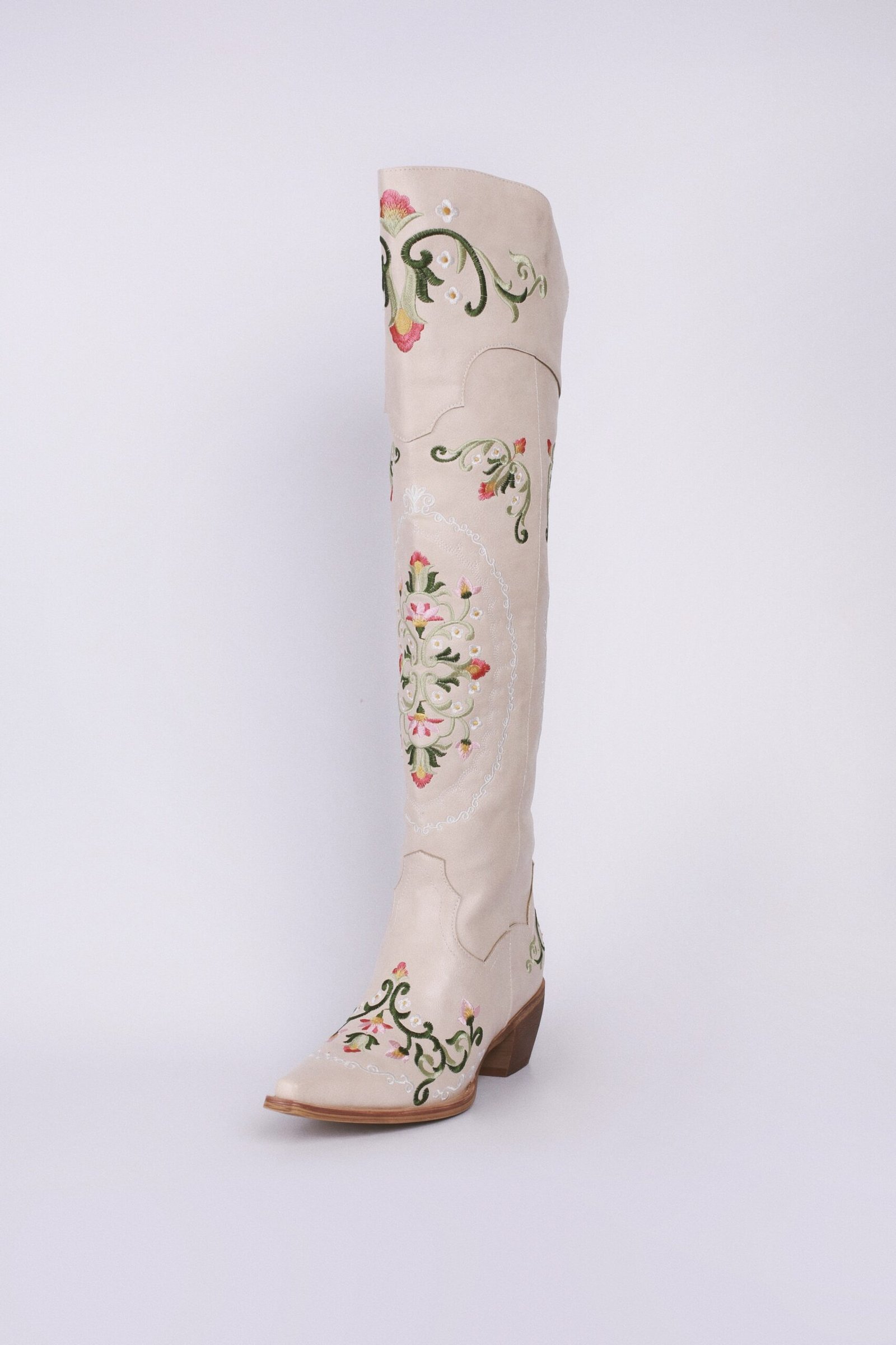 Bota larga bordada - Image 3