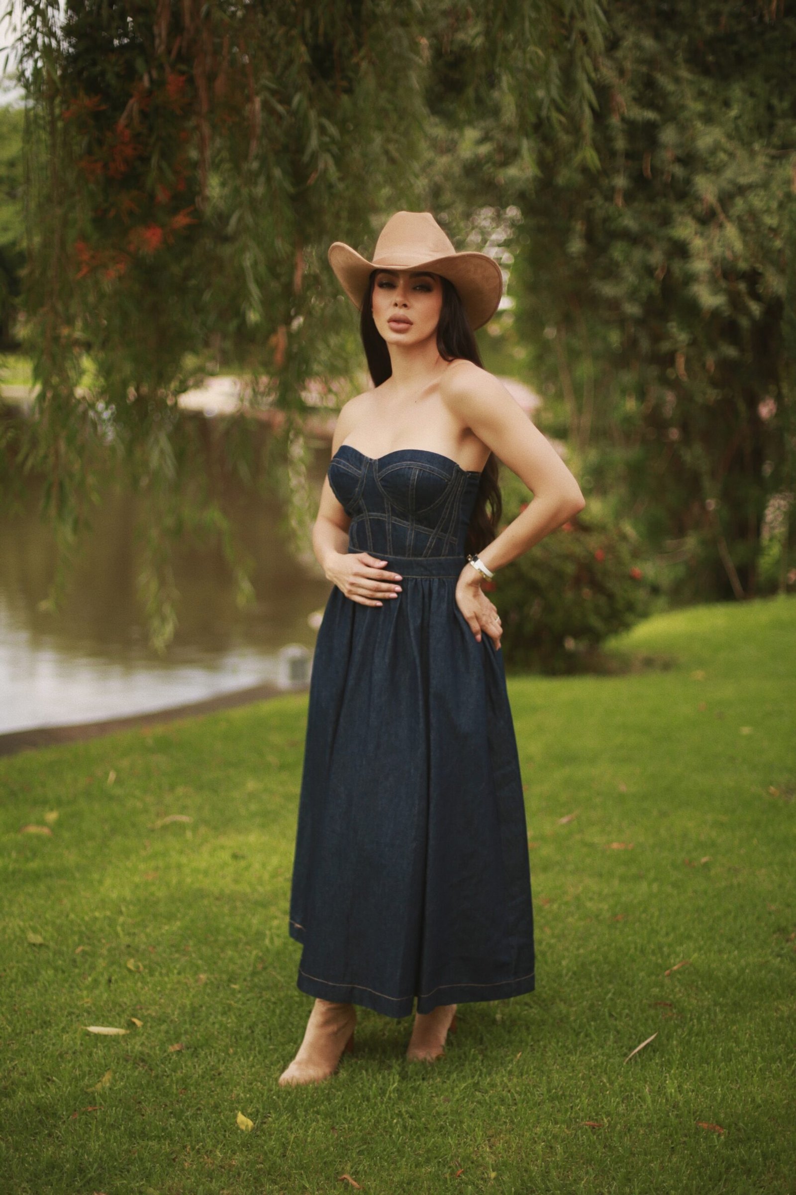 Vestido largo de mezclilla strapless