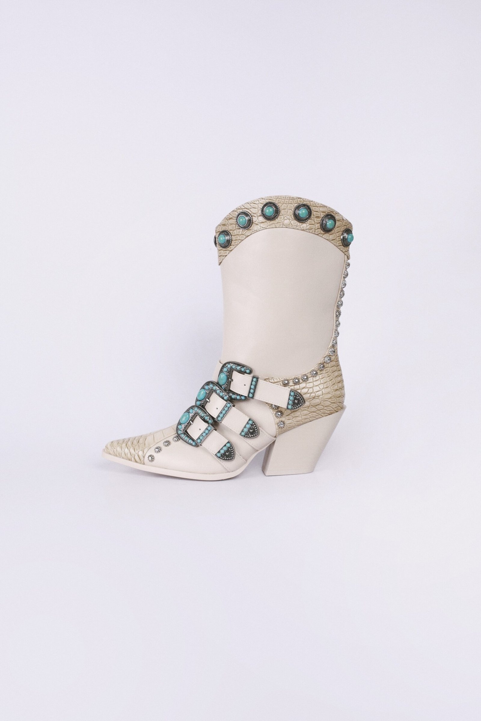 BOTA VAQUERA BLANCA PIEDRAS VERDES - Image 4