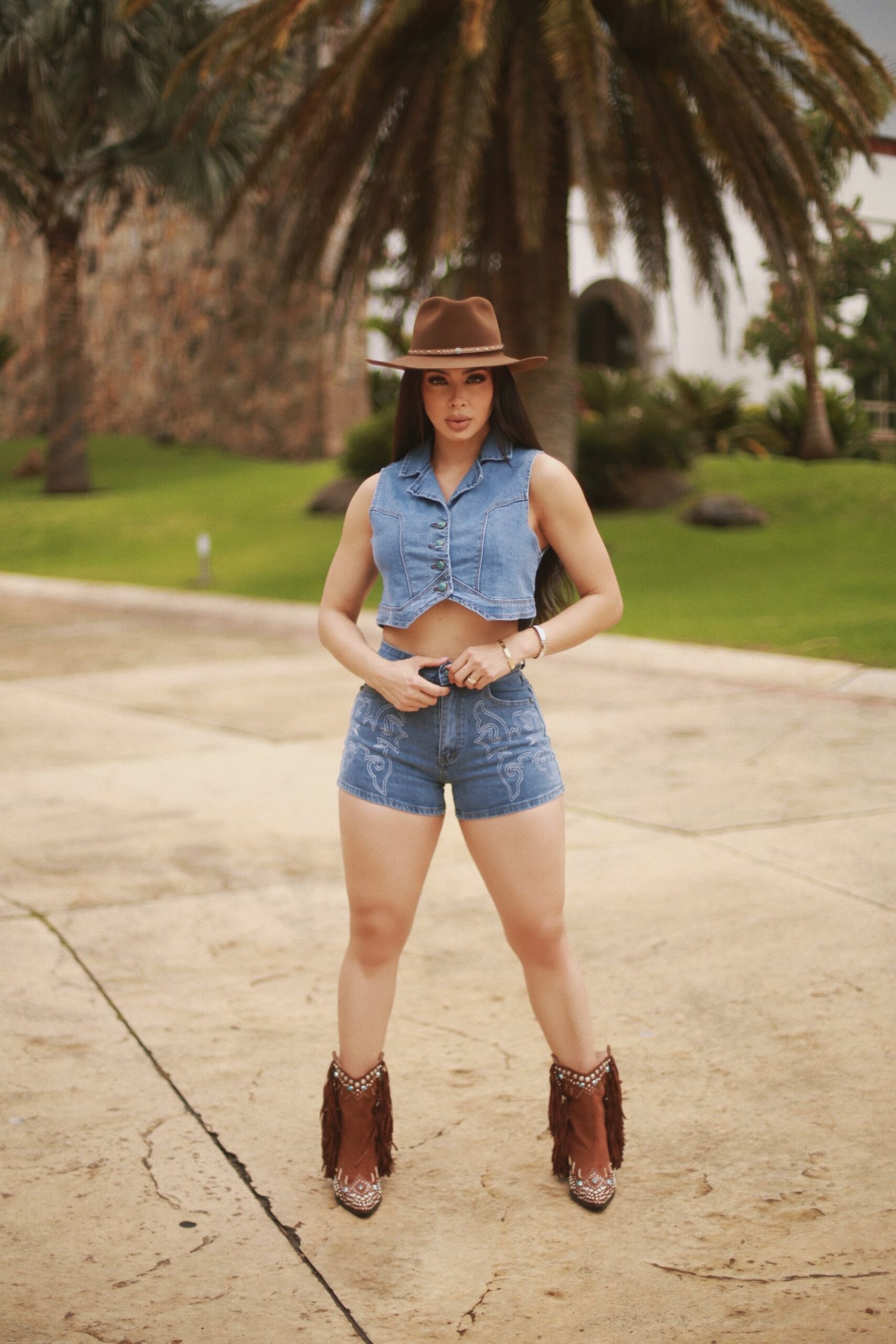 BOTIN VAQUERO CAFÉ BARBAS - Image 2