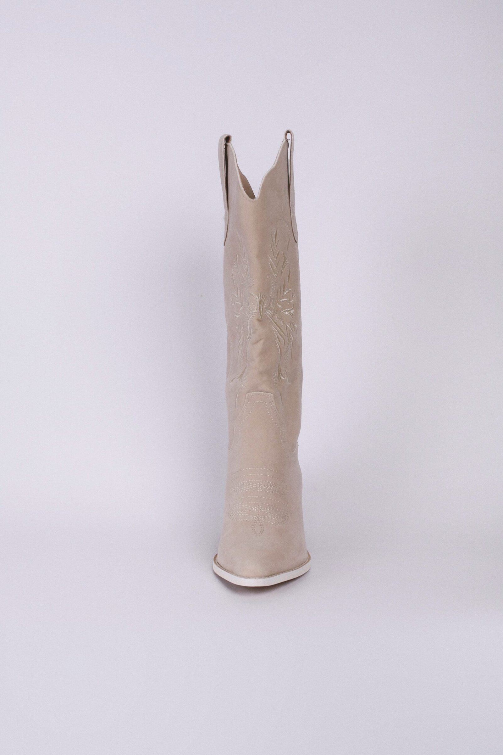 BOTA VAQUERA CORTA BEIGE SUELA BLANCA - Image 5