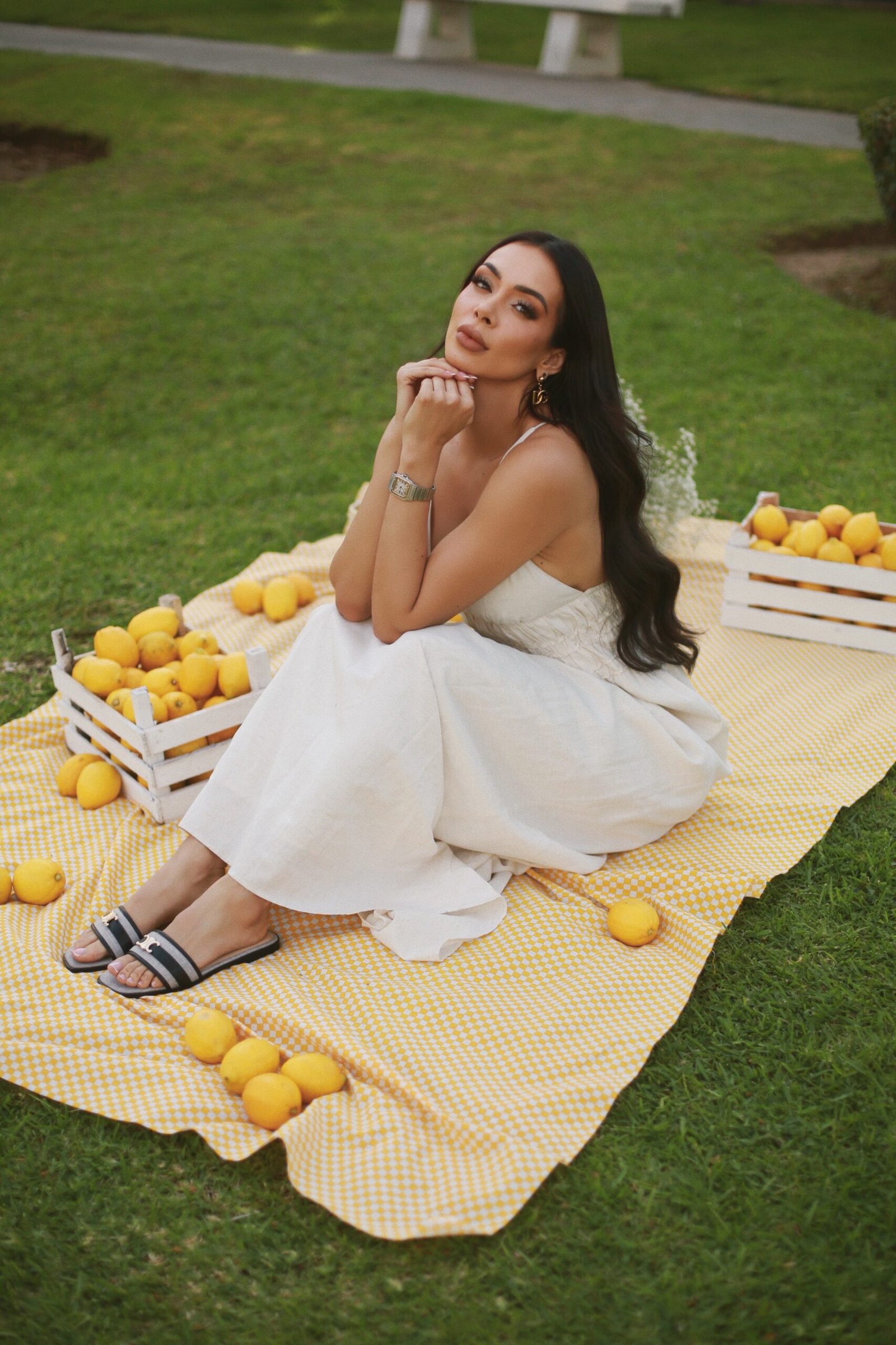 SANDALIA GRIS CON NEGRO - Image 3